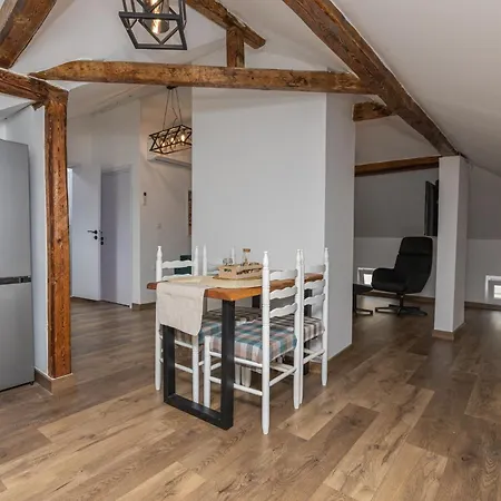 Apartment The House Burgas